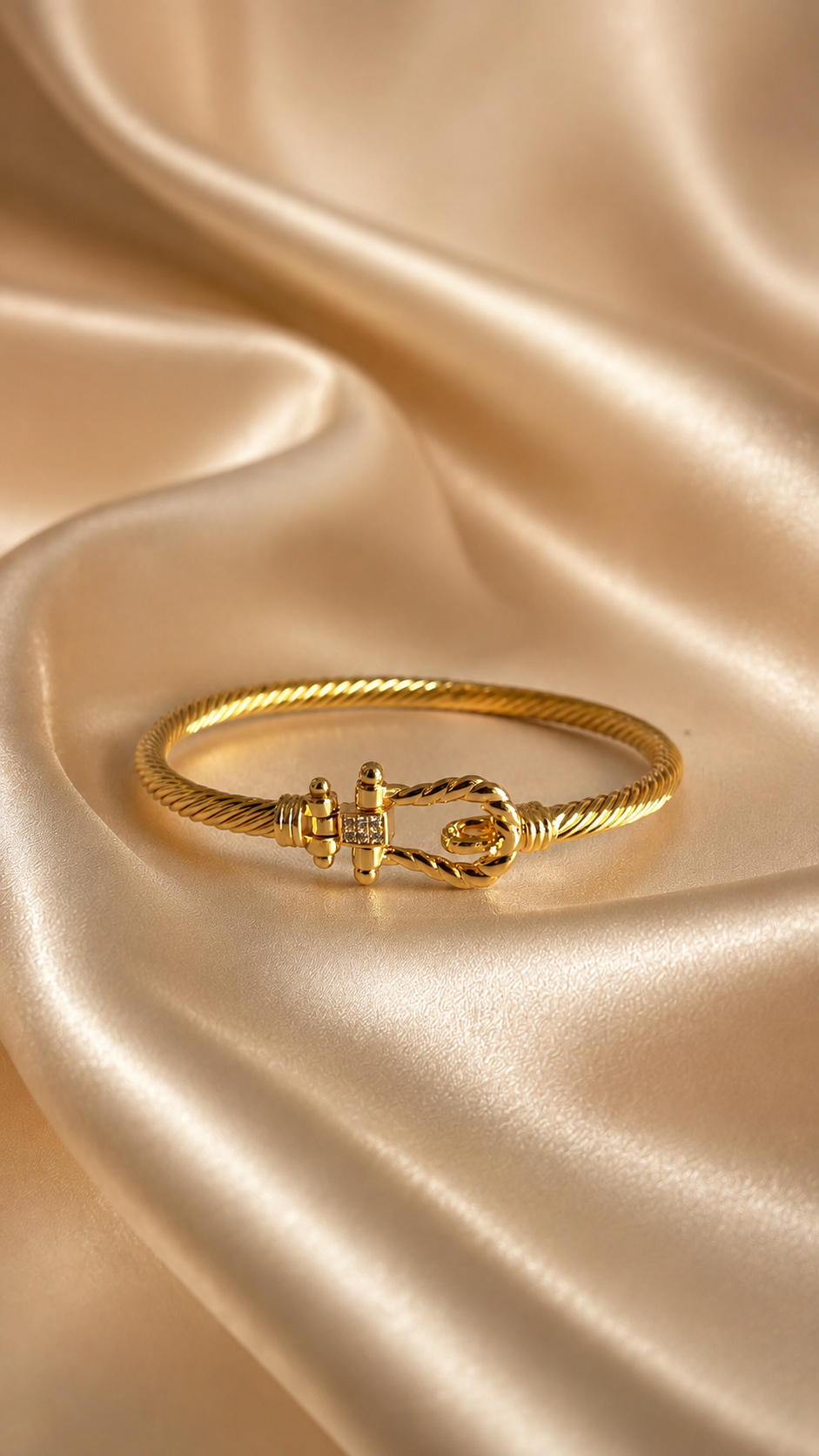 Bracelet Torsadé Doré — Boucle